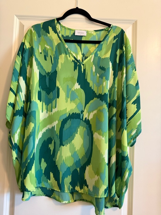 Adrienne Tops - Adrienne Green Abstract V-Neck Silk-Like Blouse